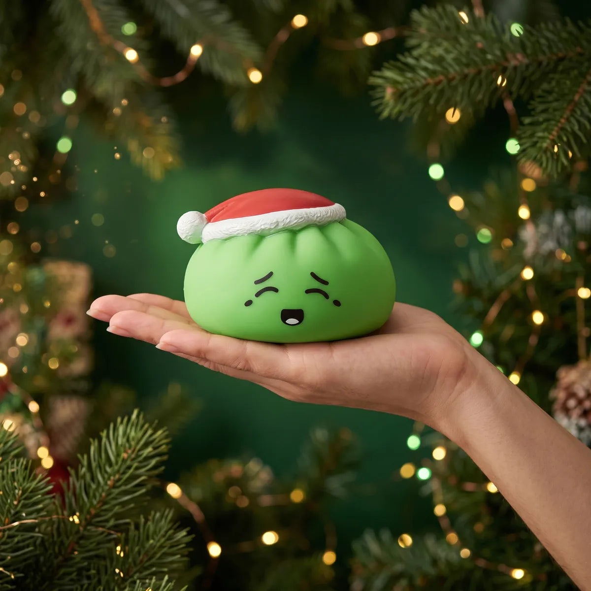 Elf Green Christmas Hat Dumpling Squishy – view 3