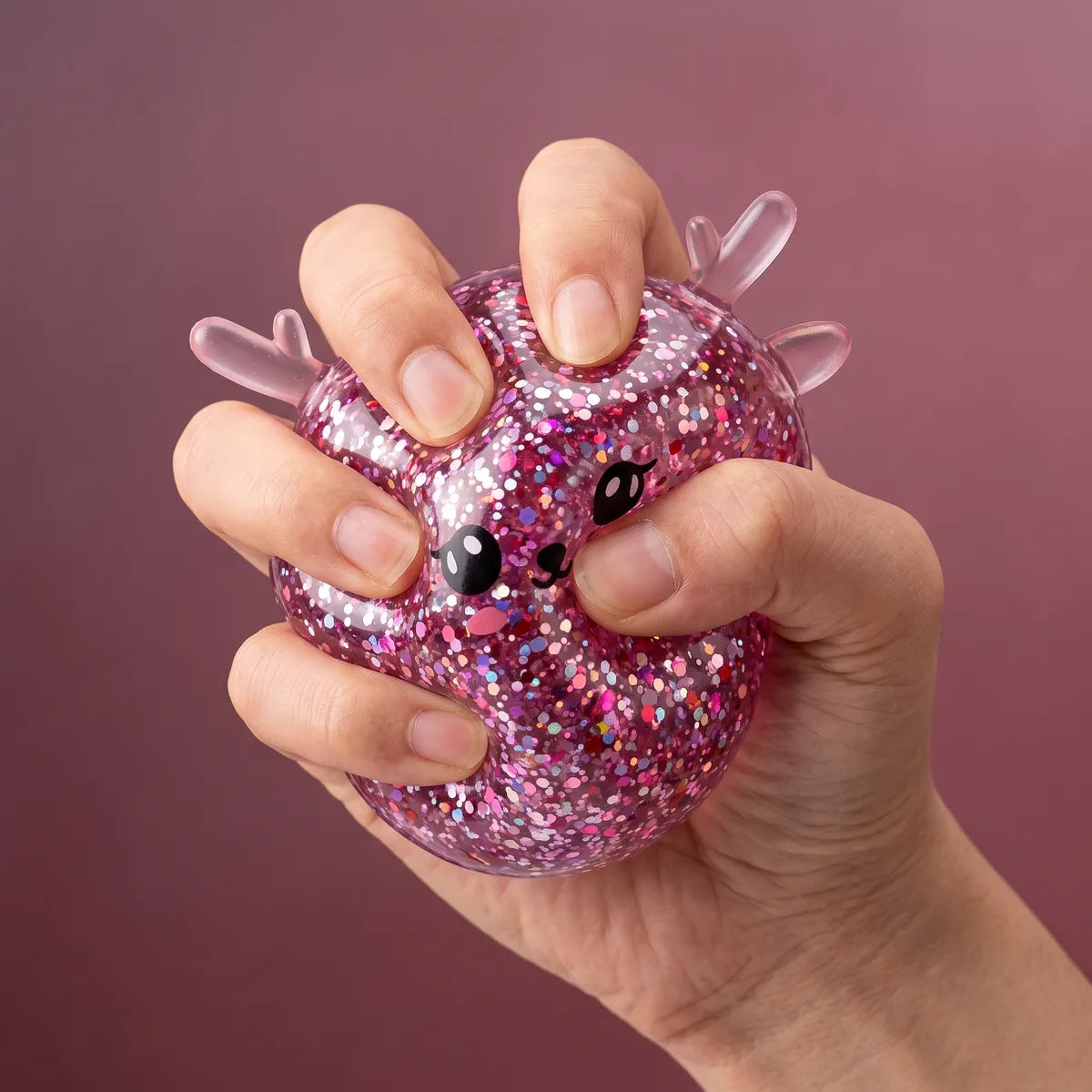 Twinkling Mystery Reindeer Dumpling Squishy – view 5